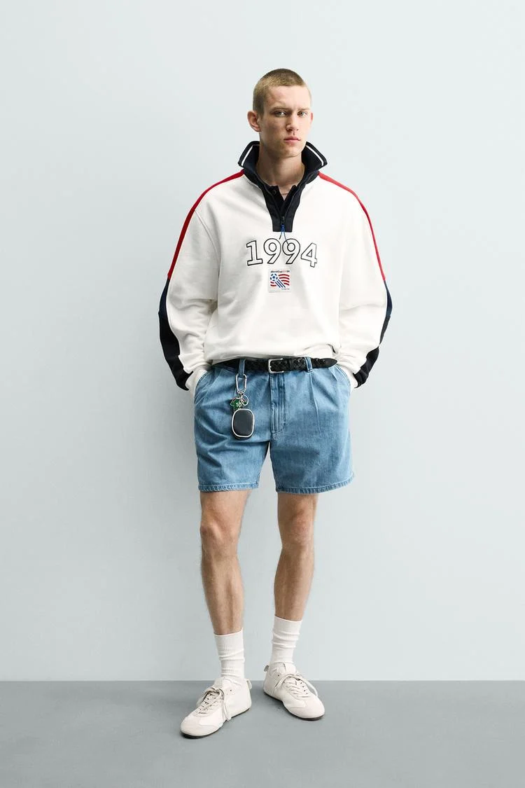 Zara: свитшот на молнии USA 94, FIFA Classics